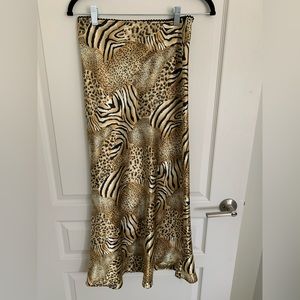 Know. One . Cares brand . Medium midi skirt, runs small. New with tags on